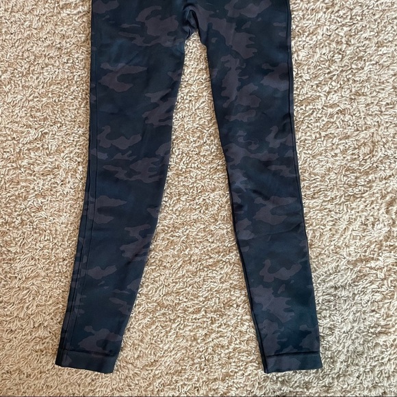 SPANX - Picture 7 of 11